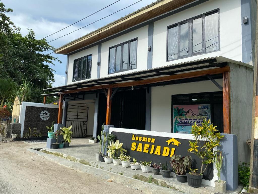 Krui Saejadi Surf&Stay Bagian luar foto